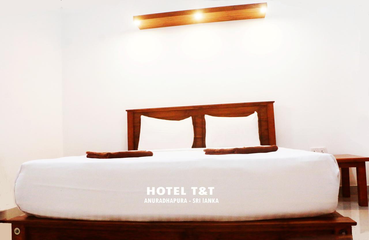 Hotel T & T Анурадхапура Экстерьер фото
